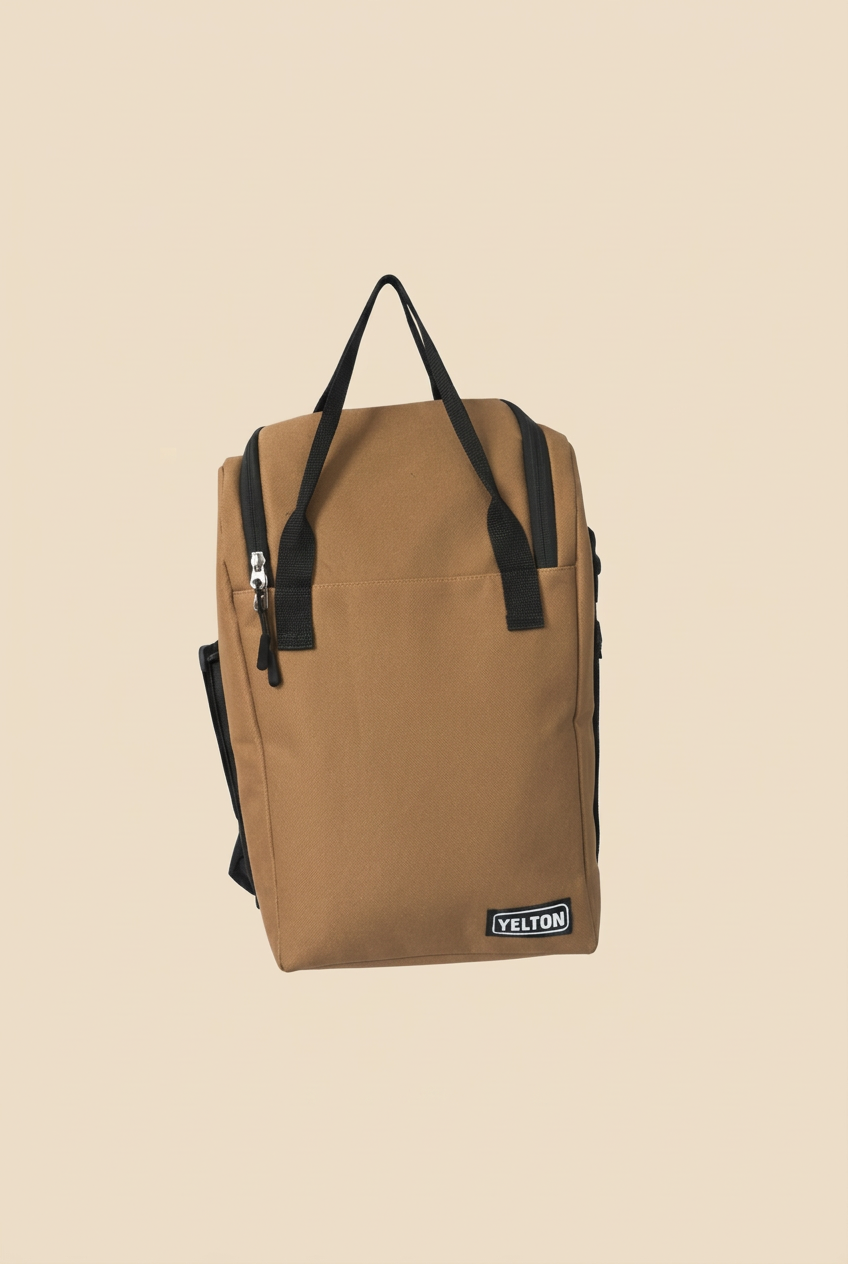 Matera Mochila de Tela marrón, frontal sobre fondo beige sin sombras